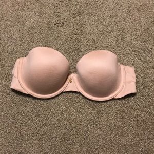 Nude Strapless bra